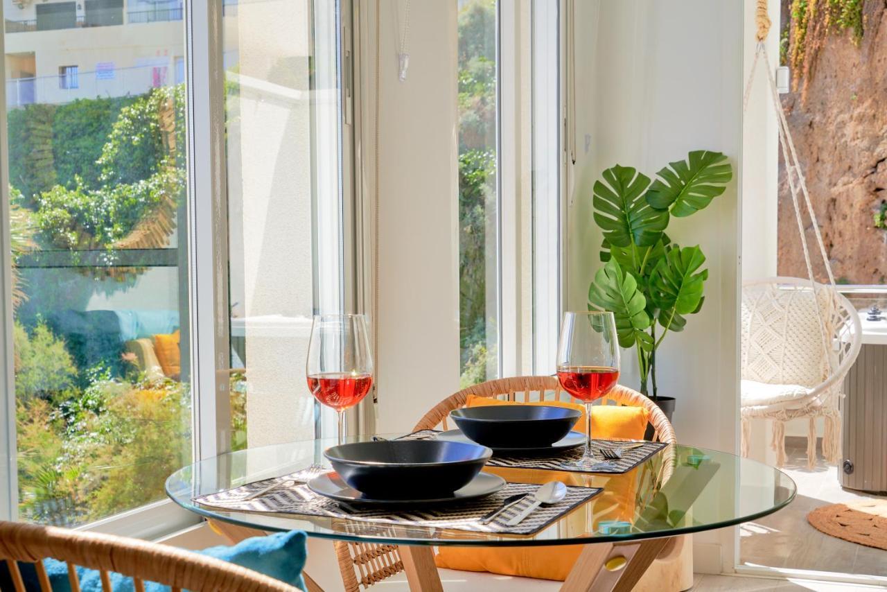 Suite Roca Chica Torremolinos Exterior photo